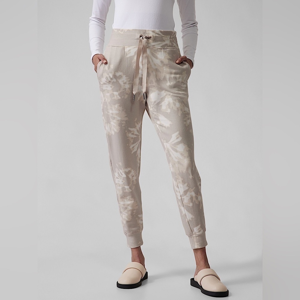 Athleta Balance Tencel Modal Super Soft Lounge Jogger in Willow Abalone Grey M